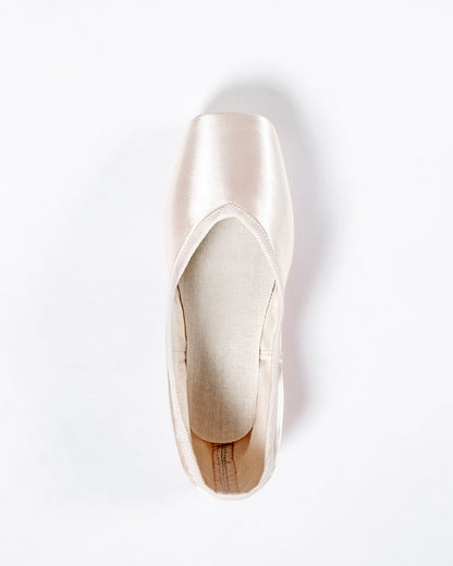 Energetiks-Stella-Pointe-Shoe