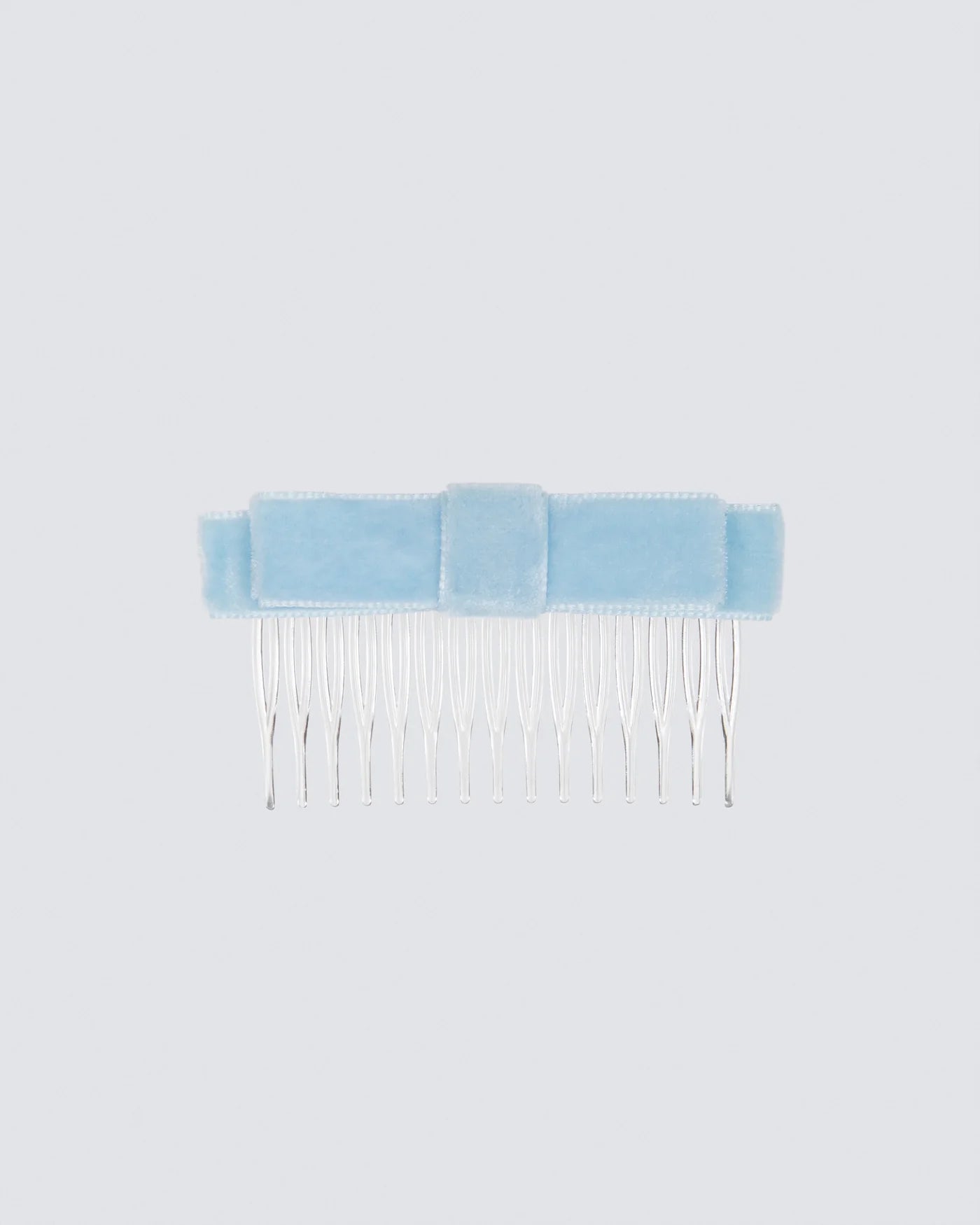 MIMY-Straight-Velvet-Hair-Bow-on-Comb-In-Baby-Blue