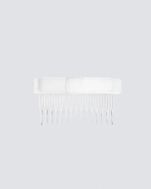 MIMY-Straight-Velvet-Hair-Bow-on-Comb-In-White