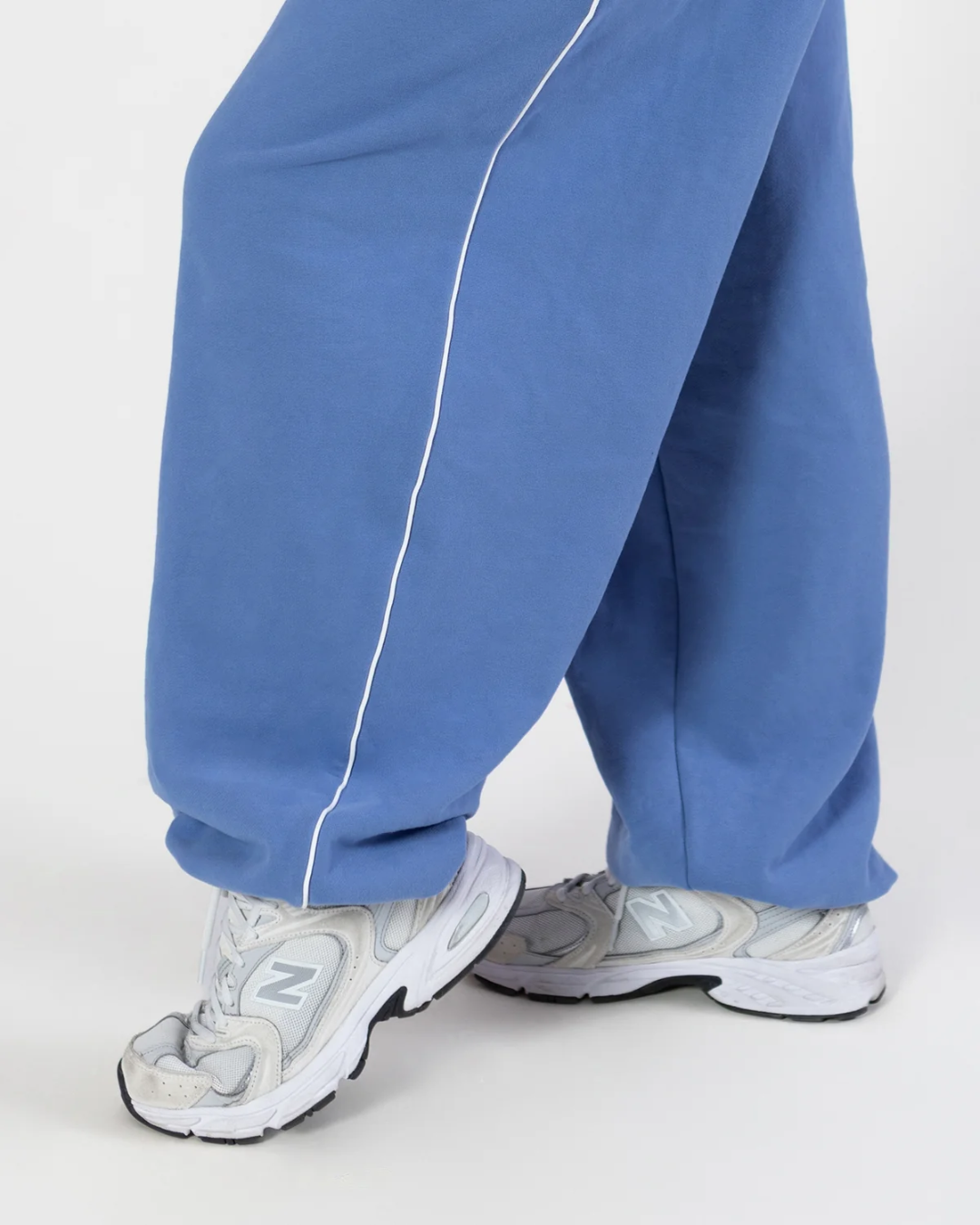 OFFINE-TRACK-PANTS